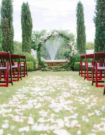 Thistlewood Manor & Gardens